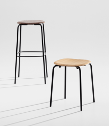 zeitraummoebel-barhocker-okitostool-massivholz-01