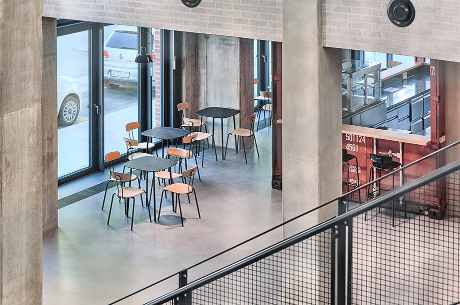 Café in the M8 Work & Create - Zeitraum Sustainable Furniture